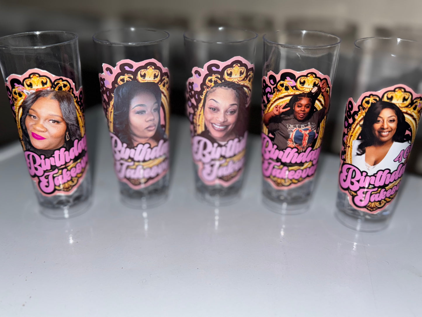 10 Styrofoam cups & 10 plastic shot glasses